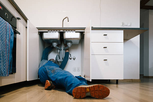 Professional Drain Cleaning technician working in Santa Paula, CA
